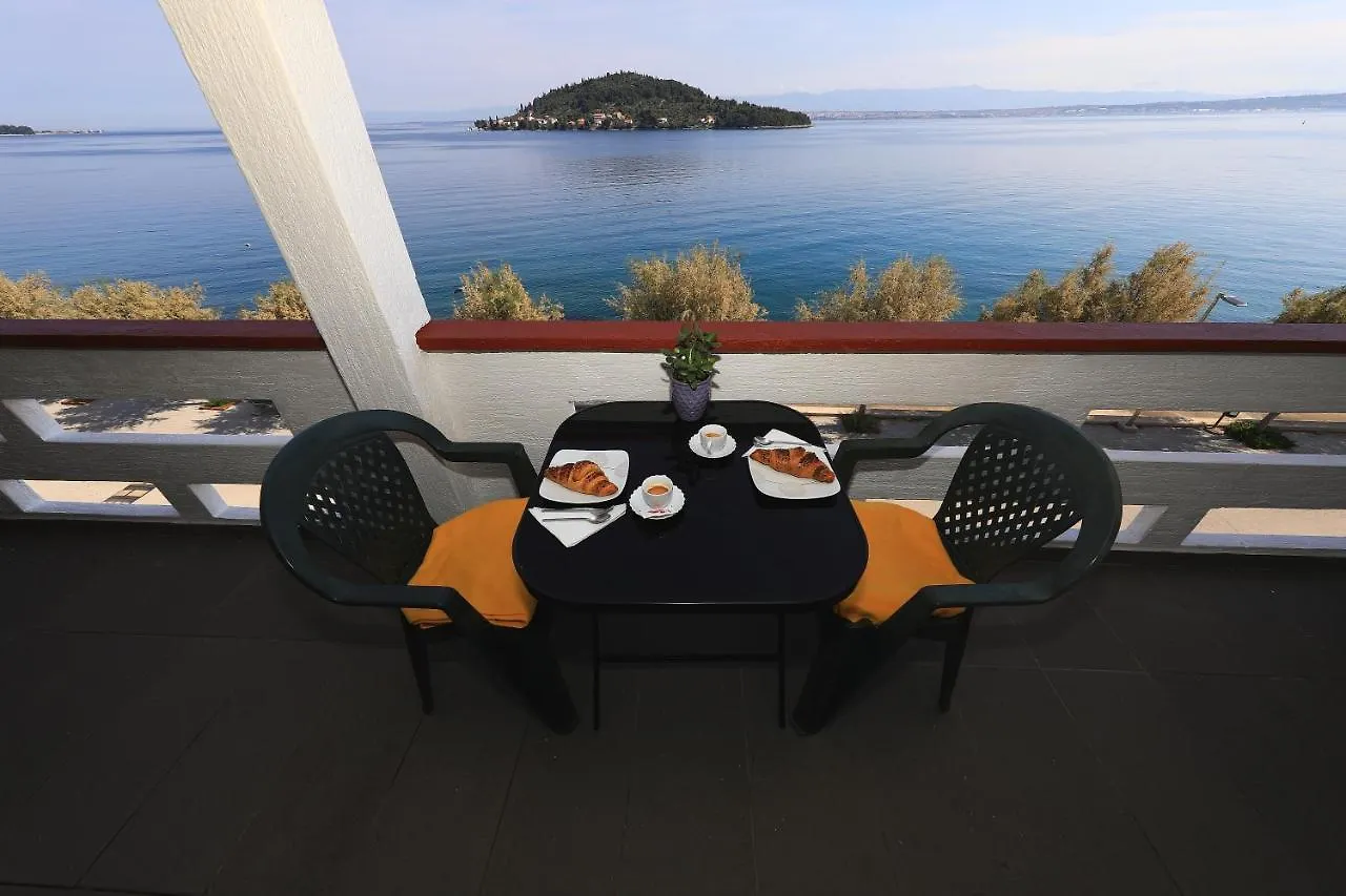 Sea Pearl 1-Ambience Apartment Kali